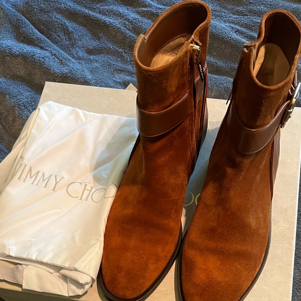 Jimmy Choo Clarice Flat Bootie size 38.5